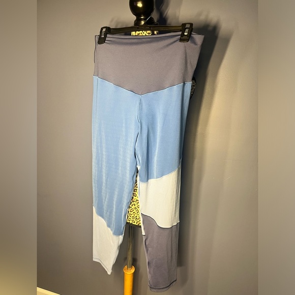 Aerie Women's Colorblock Leggings Size XL - Picture 3 of 7